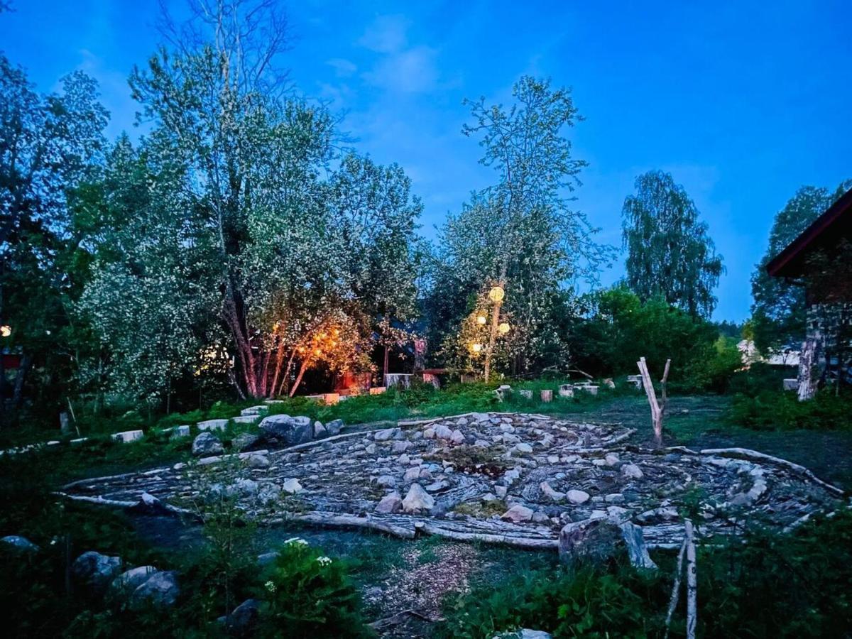 Romantic Spa Villa With Fireplace By The Lake Stjarnsund Екстер'єр фото